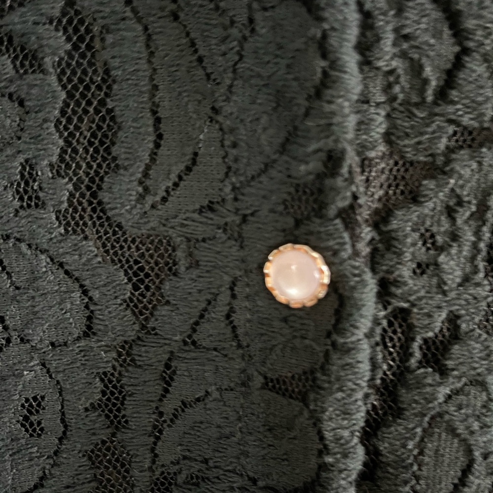 Source Unknown Black Lace Button-Down Women's Shirt XL - Picture 2 of 3